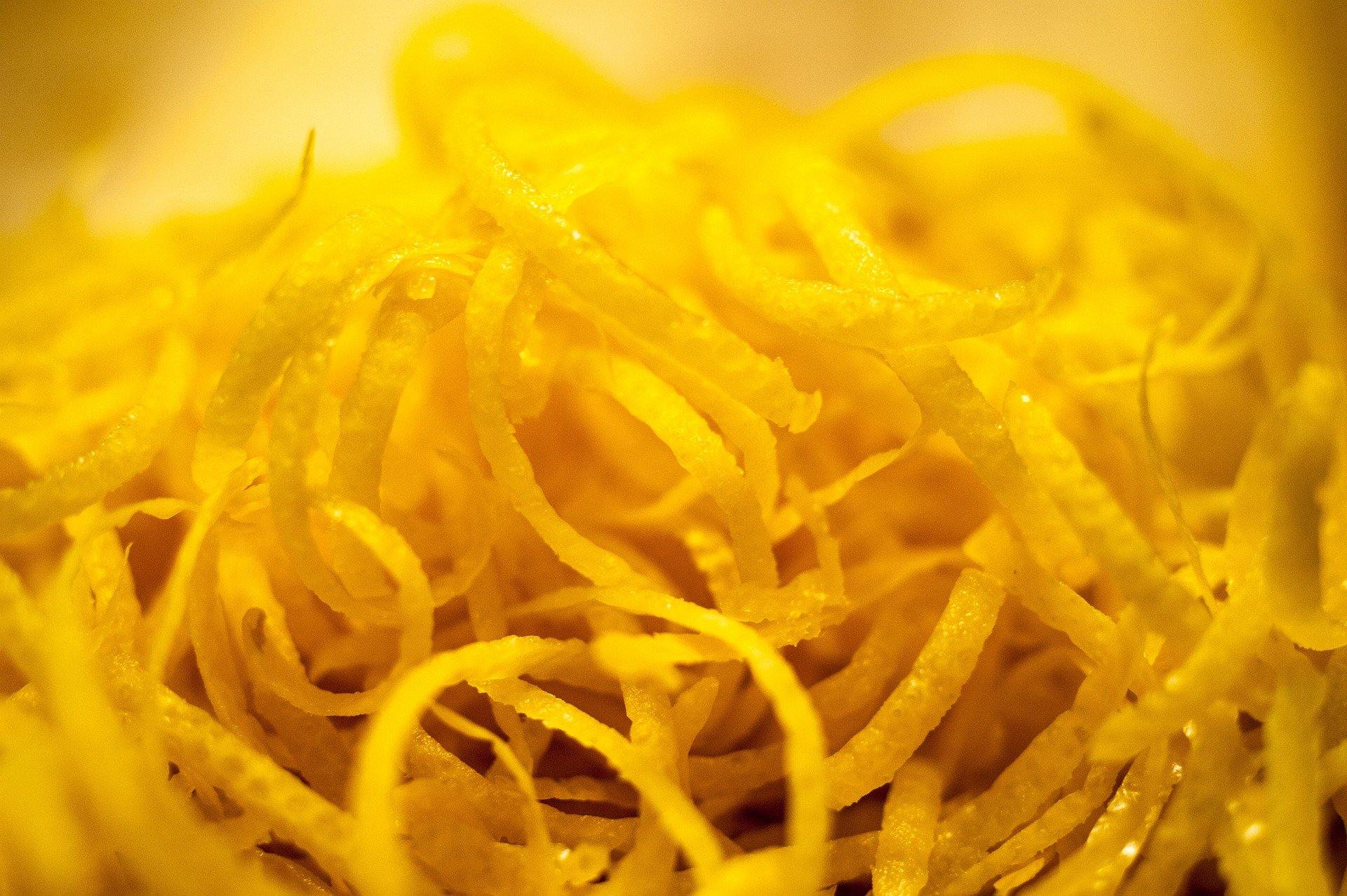 How to use a lemon zester Zyliss UK