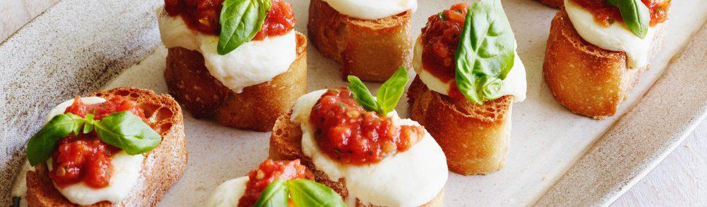 Bruschetta with Tomato and Mozzarella Zyliss UK