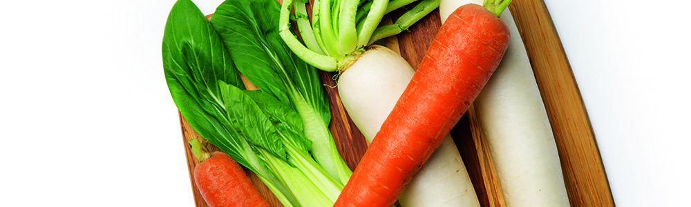 Thai Chicken Soup with Mooli Noodles Zyliss UK