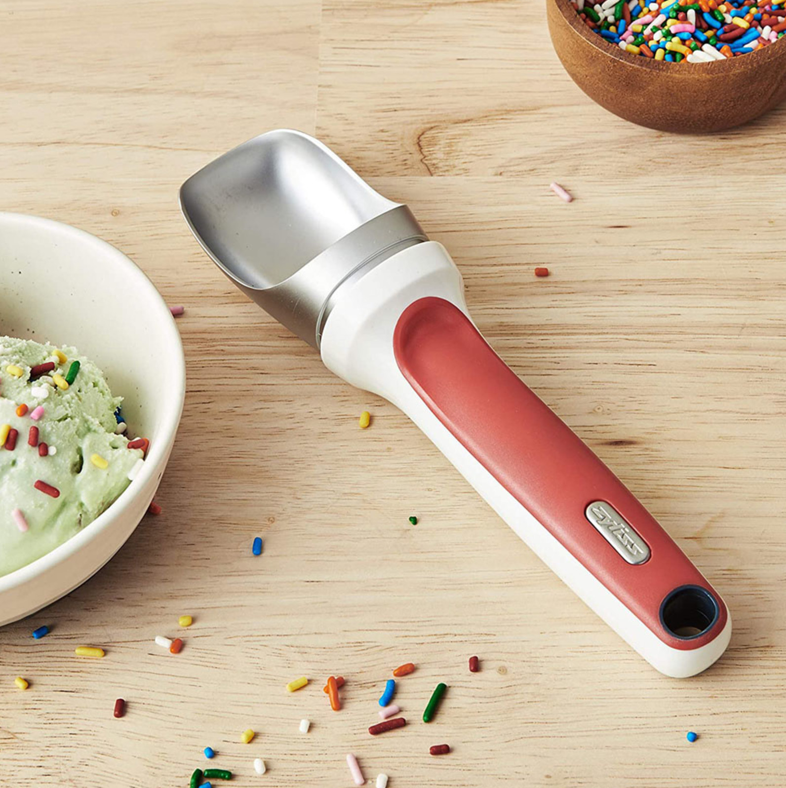 How to expertly scoop your ice cream Zyliss UK