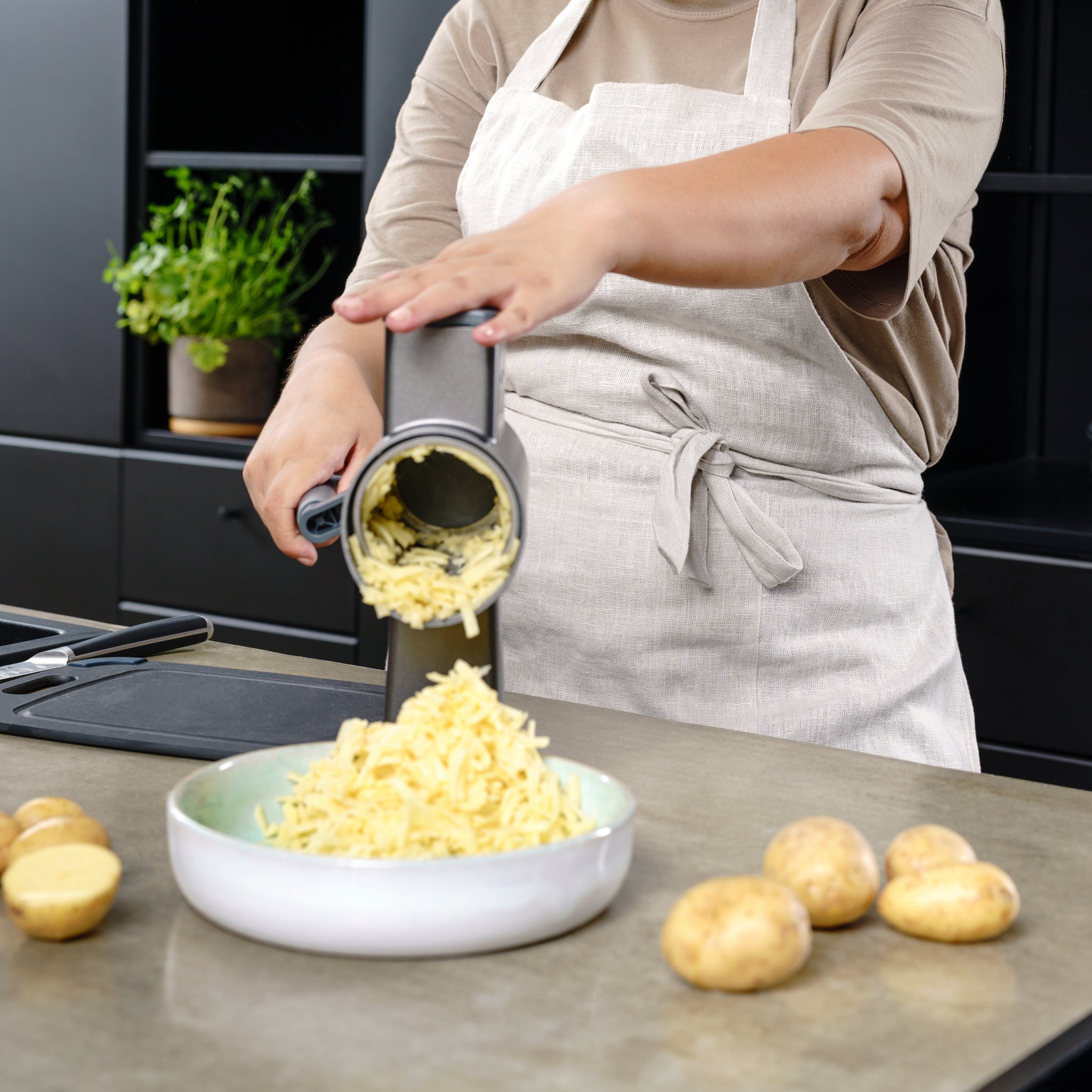 Zyliss Puree Drum Gourmet – Versatile Grating & Pureeing Tool