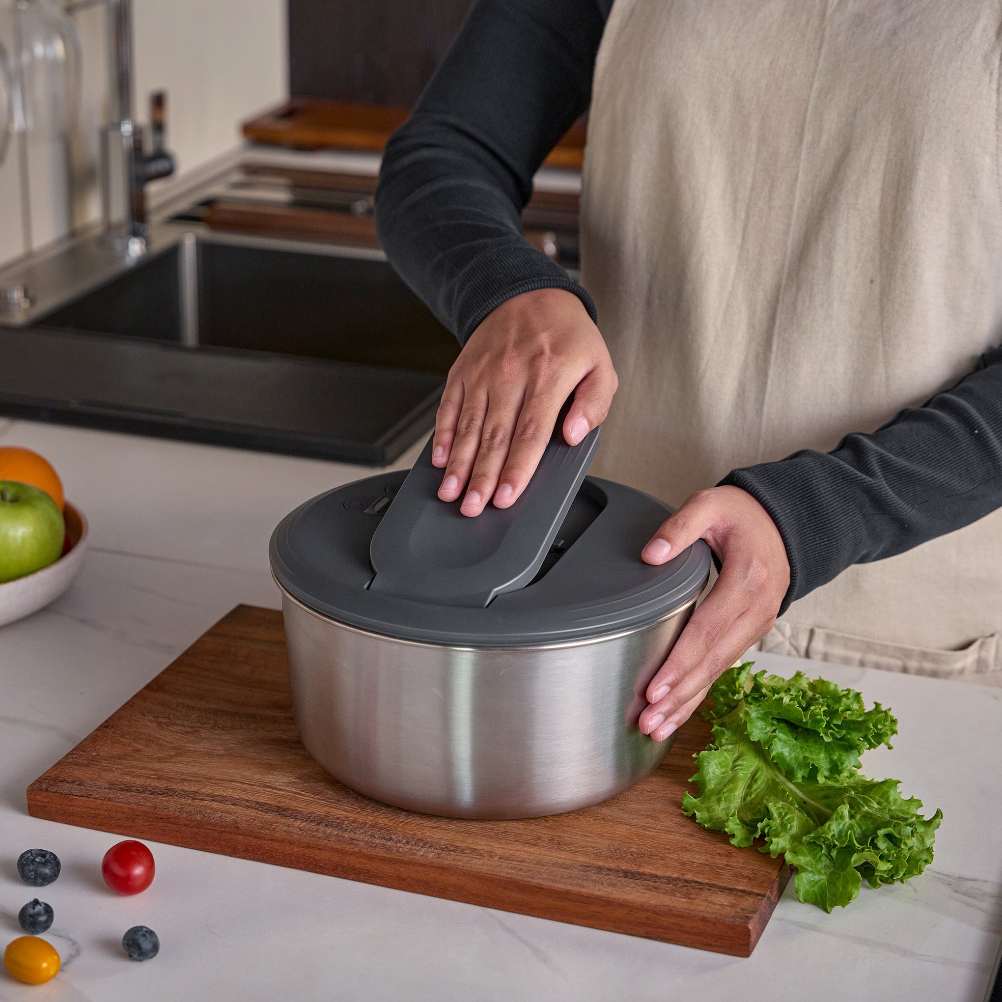 Zyliss Swift Dry Salad Spinner Stainless Steel - Durable