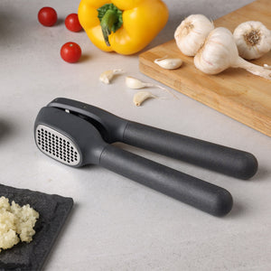 Classic Garlic Press