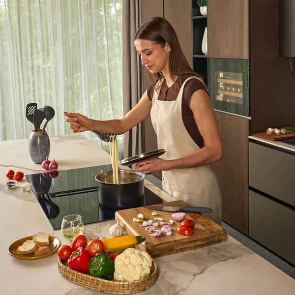 Serveur à spaghetti en bois de chêne