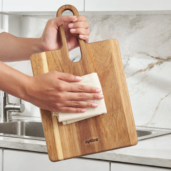 Zyliss Serving Board Acacia Wood S 36x21cm/14x8.2in — in use