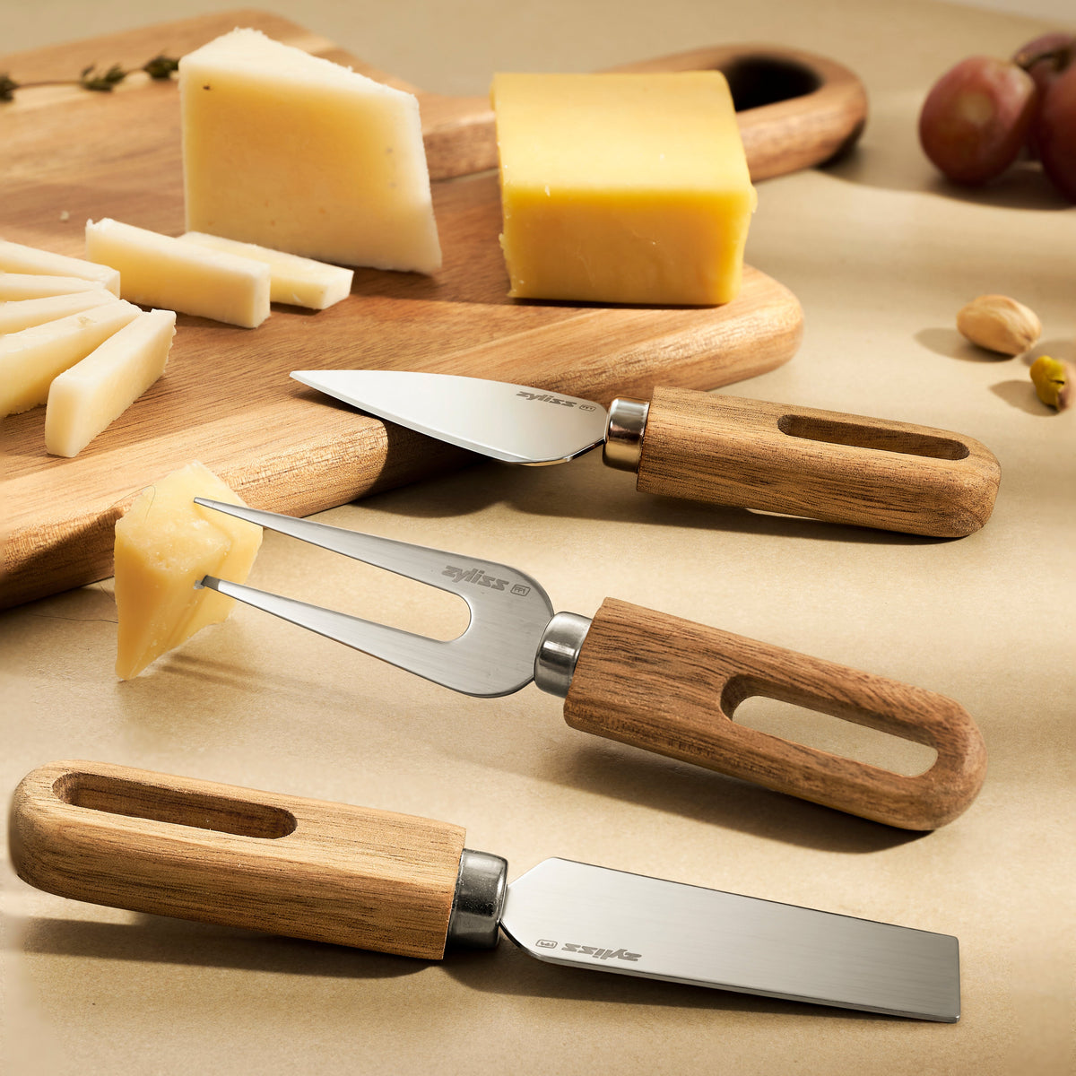 Zyliss Artisan 3 Piece Petite Knife Set — lifestyle