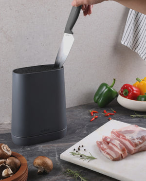 Universeller Messerblock